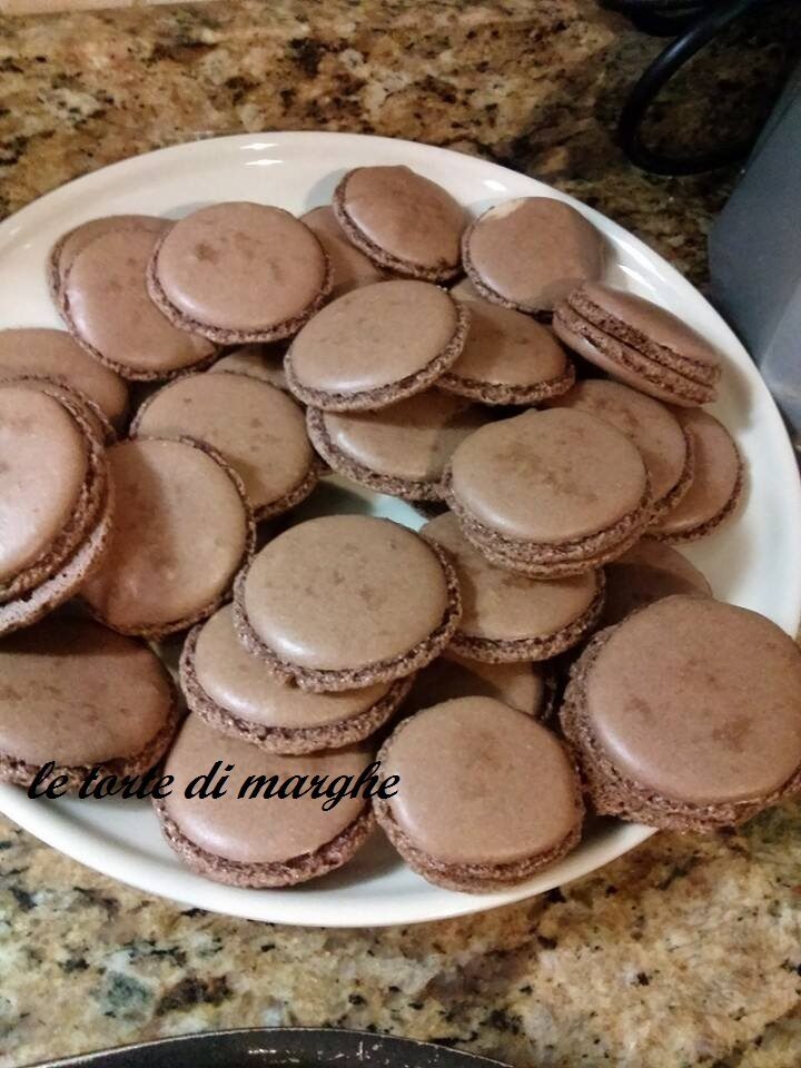 macarons al cioccolato