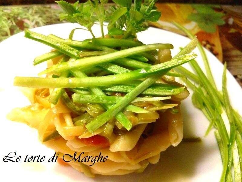 Maccheroncini con zucchine alla julienne