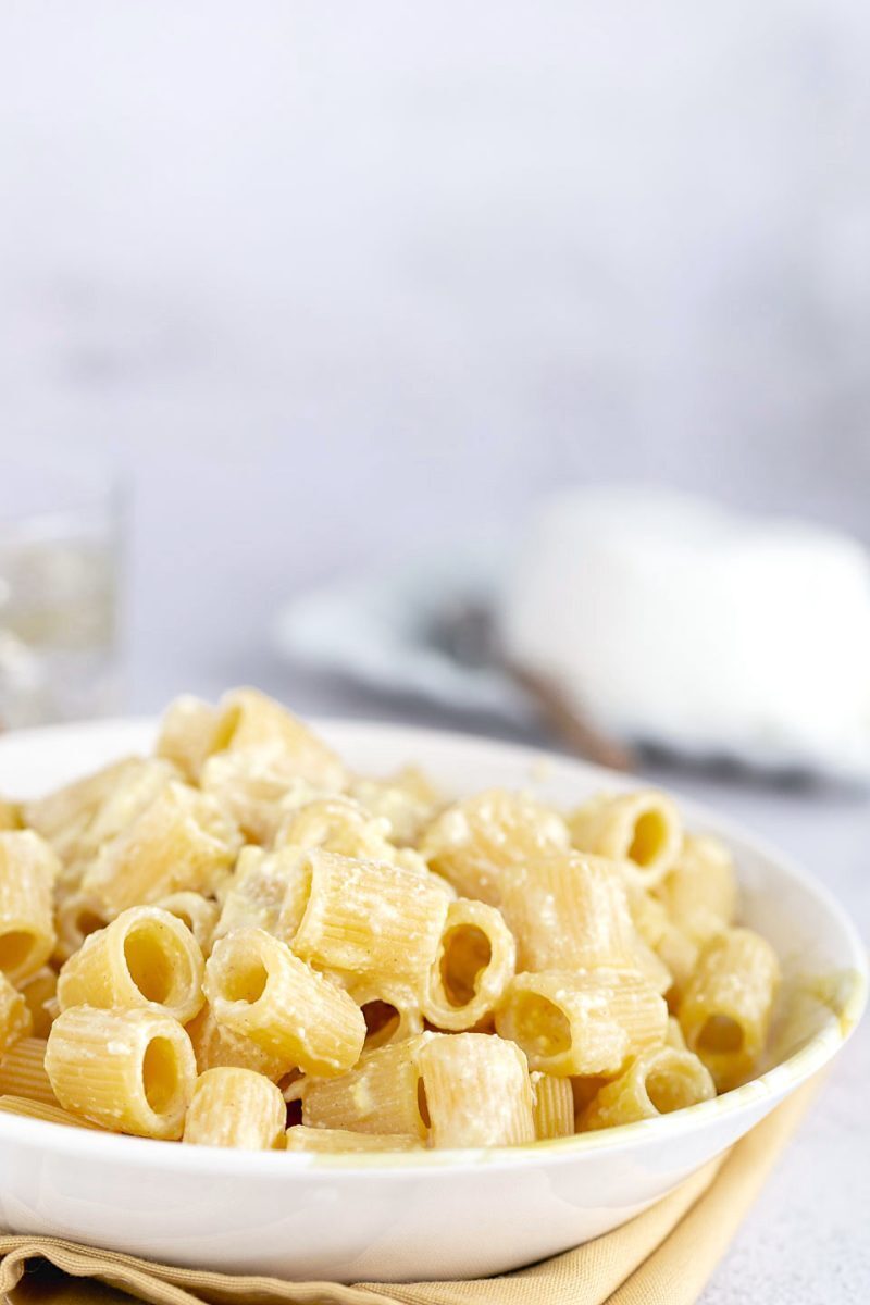 Maccheroni con la ricotta e… cannella: veloce e buonissima!