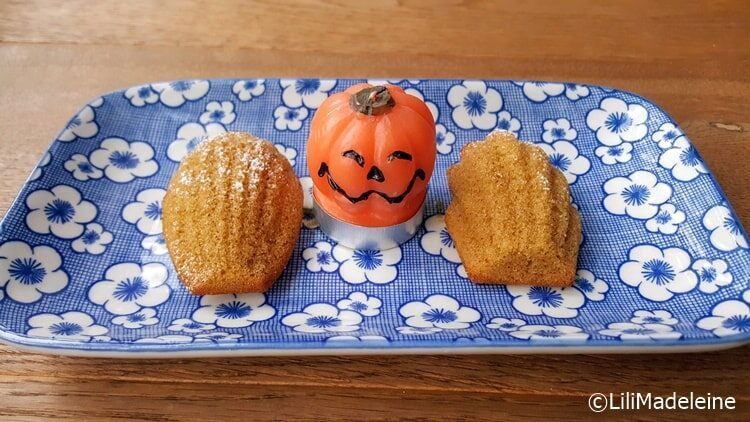 Madeleine autunnali con zucca e mandorle