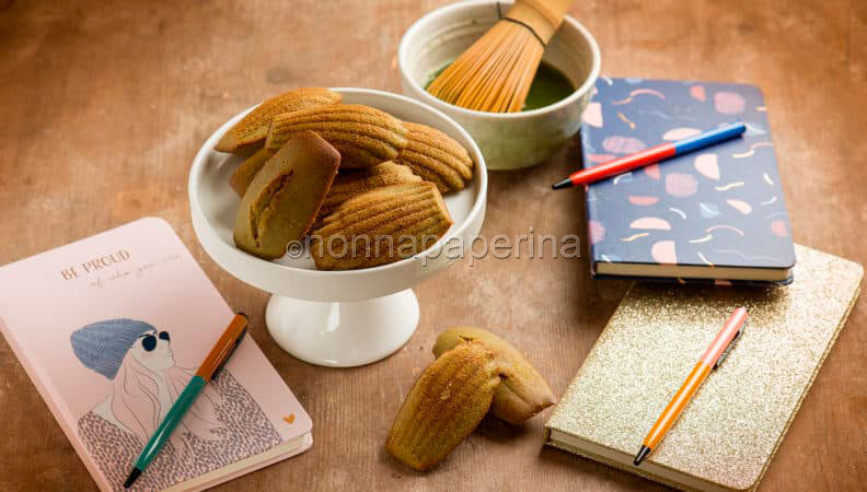 Madeleine nipponiche al the matcha, una variante orientale