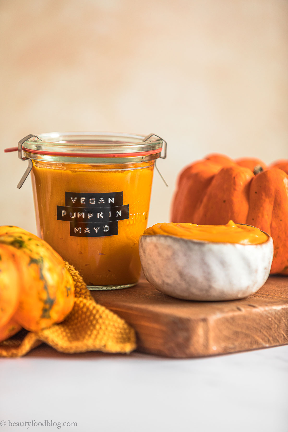 Maionese vegana alla zucca | vegan pumpkin mayo