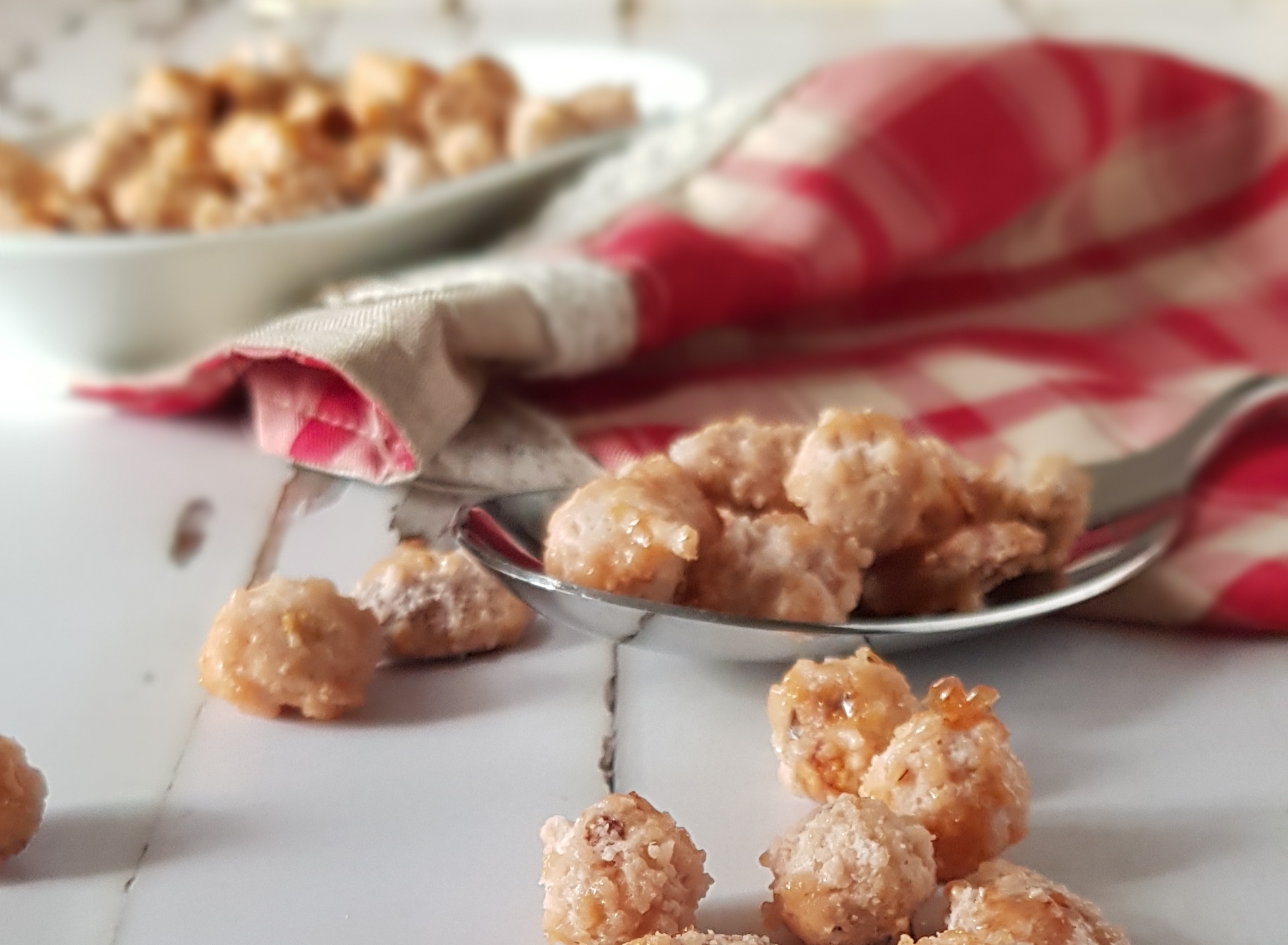 Mandorle e nocciole pralinate