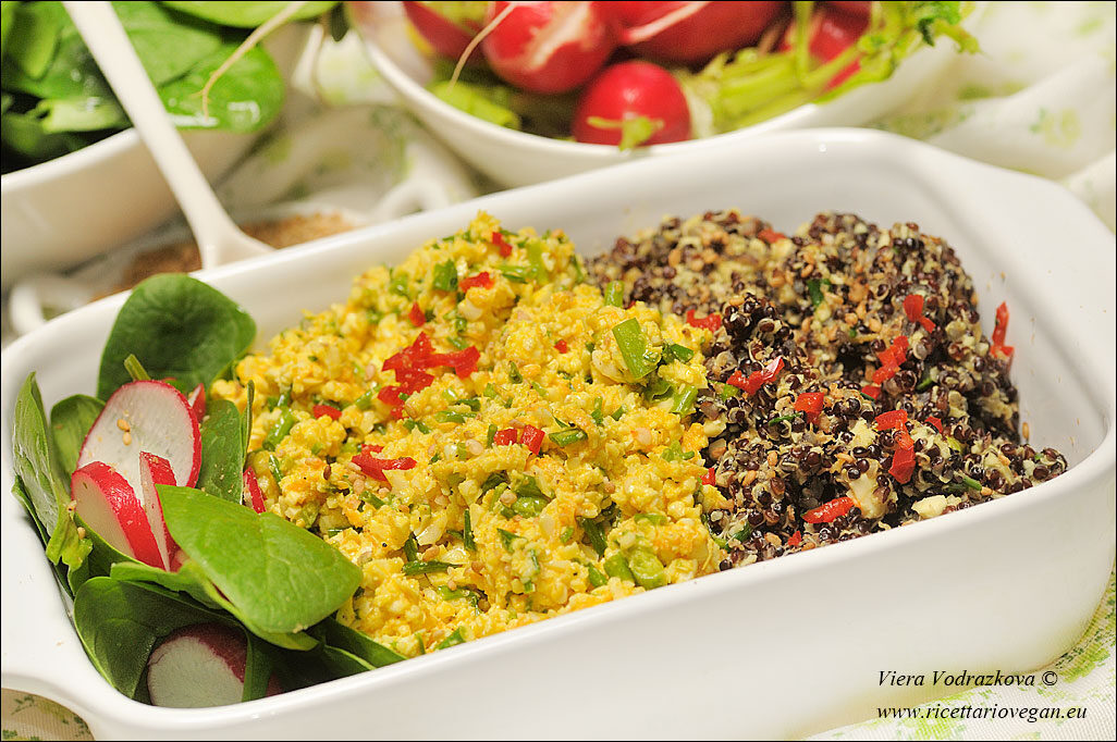 Mandorle strapazzate con quinoa nera gluten free