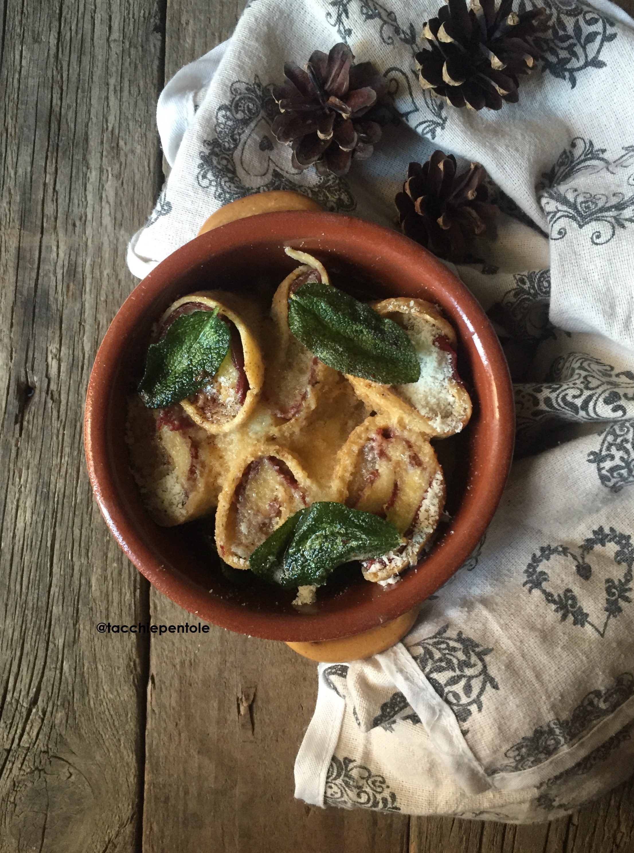 Manfrigole – crespelle valtellinesi valtellinataste