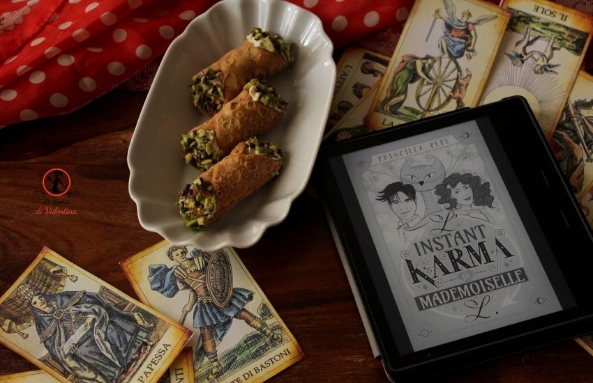 Mangia cio` che leggi 140: cannoli al pistacchio ispirati da “l’istant karma di madamoiselle l” di priscilla pepe