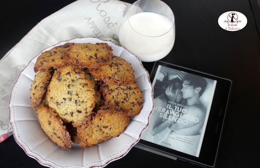 Mangia ciò che Leggi 4: Biscotti al burro di arachidi e cioccolato da "IL TUO MERAVIGLIOSO SILENZIO" di K. Millay