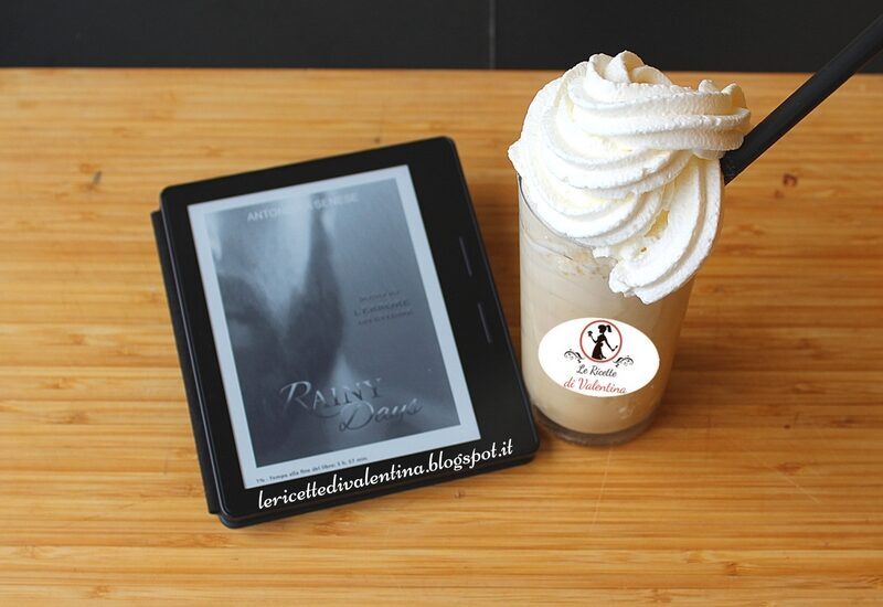 Mangia cio’ che leggi 83: frappuccino alla vaniglia con panna ispirato da rainy days di antonella senese