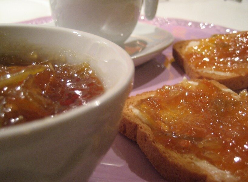 Marmellata di pomelo, arance e olio essenziale di arancio dolce