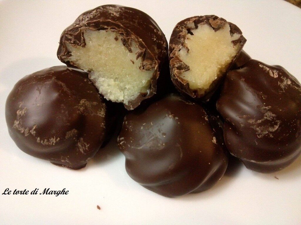 Marzapane al cioccolato fondente e bianco