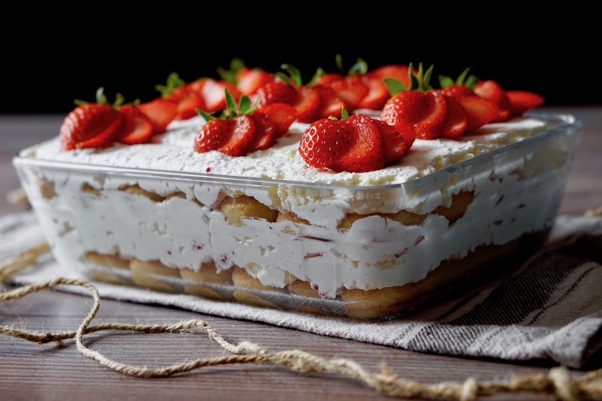Mattonella al Cioccolato Bianco e Fragole