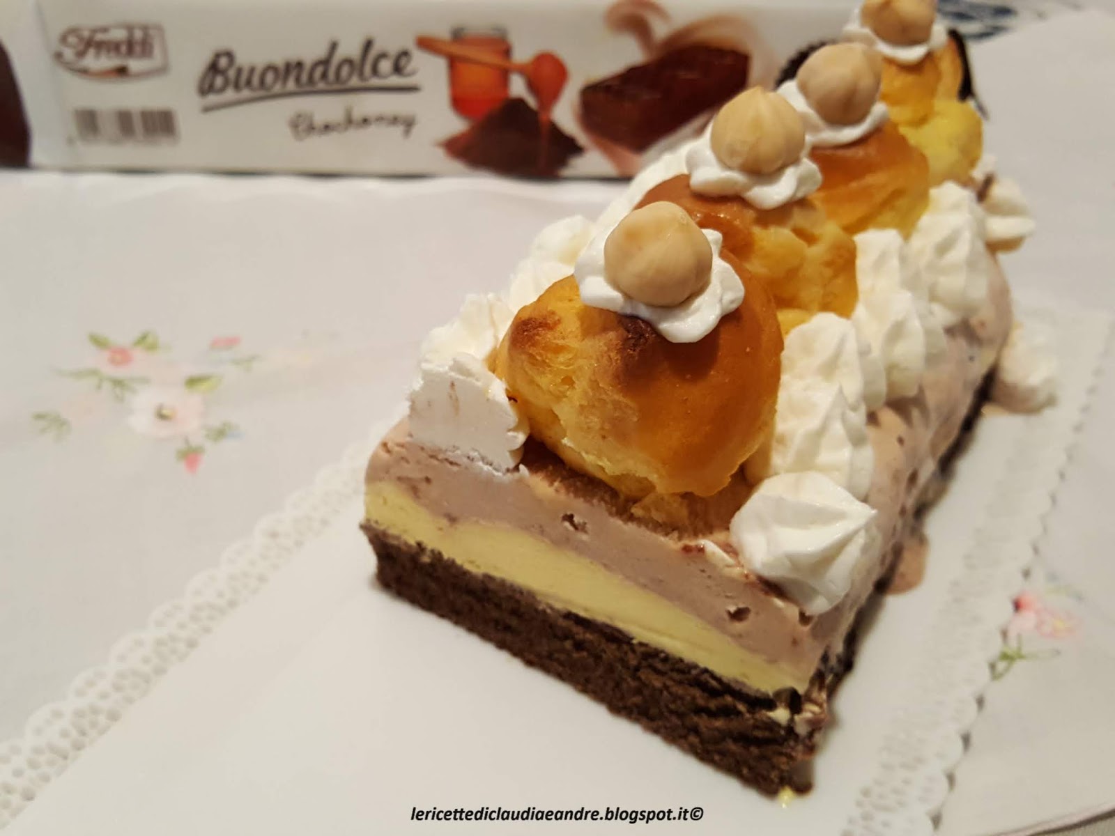 Mattonella buondolce con gelato alla crema, nocciola e bigne