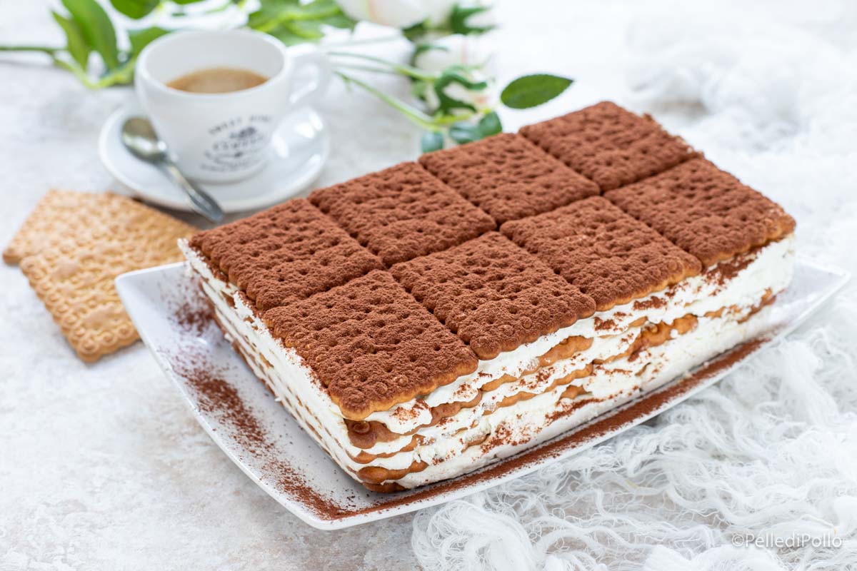 Mattonella di biscotti al tiramisù