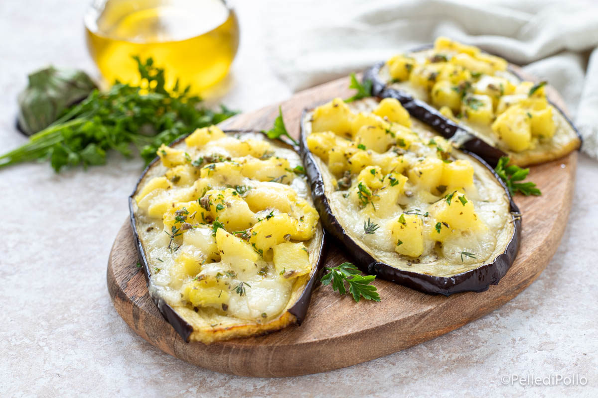Melanzane al forno con patate e provola