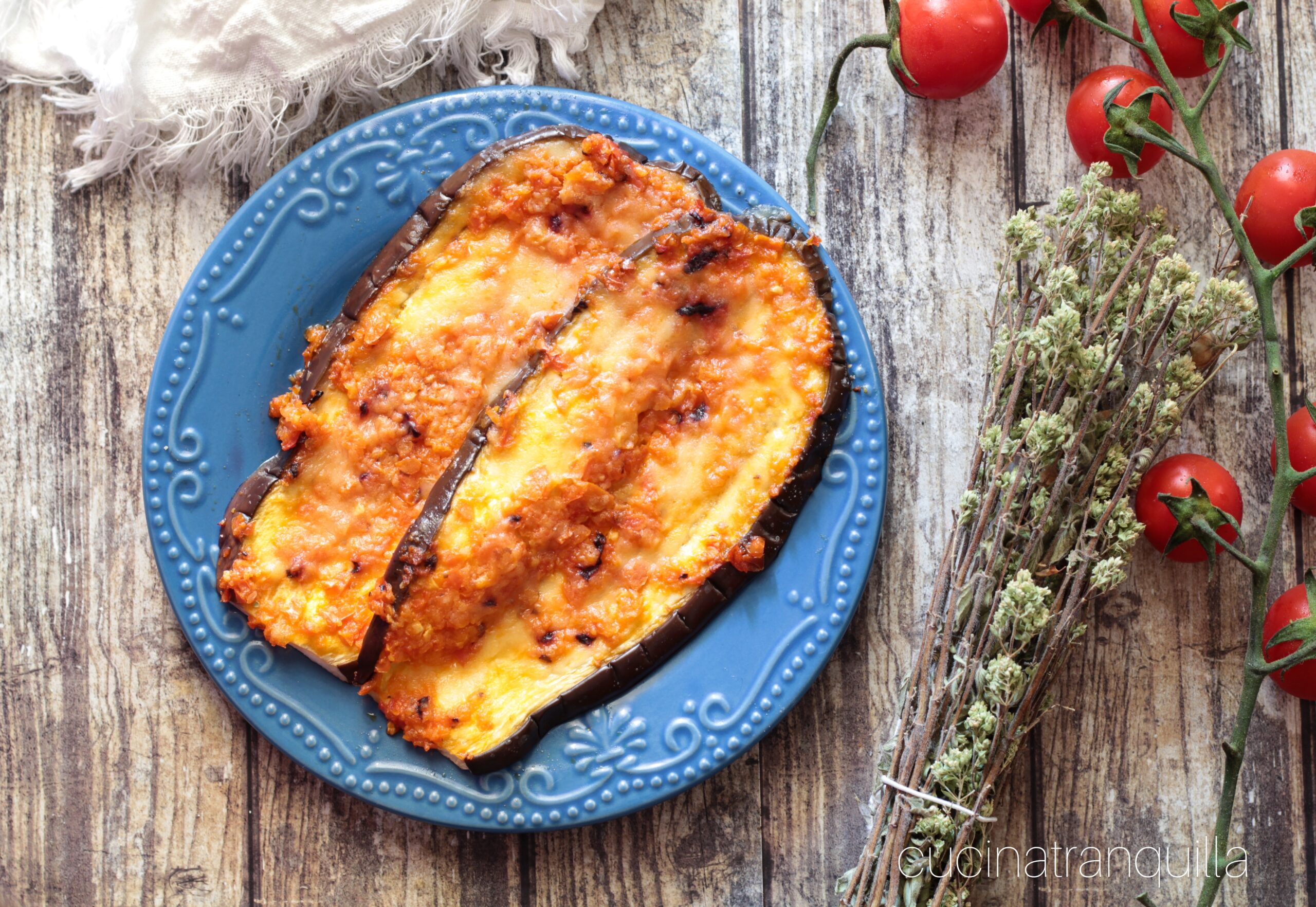 Melanzane al pomodoro cotte in forno