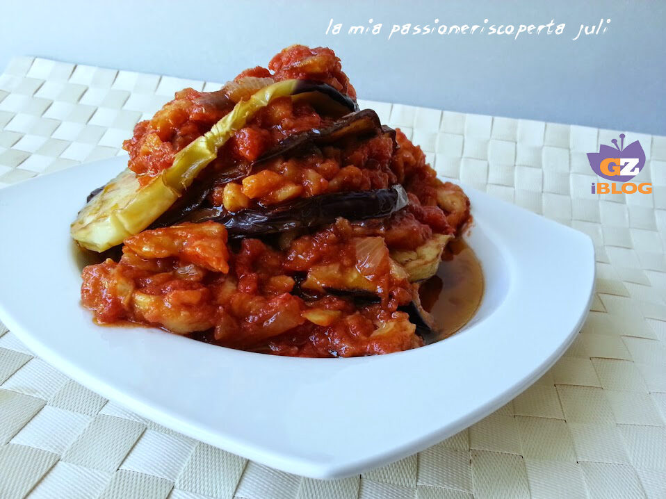 Melanzane fritte con pomodoro, ricetta antica