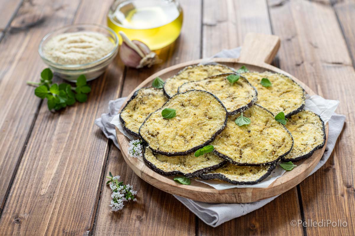 Melanzane gratinate veloci con pangrattato ed erbe