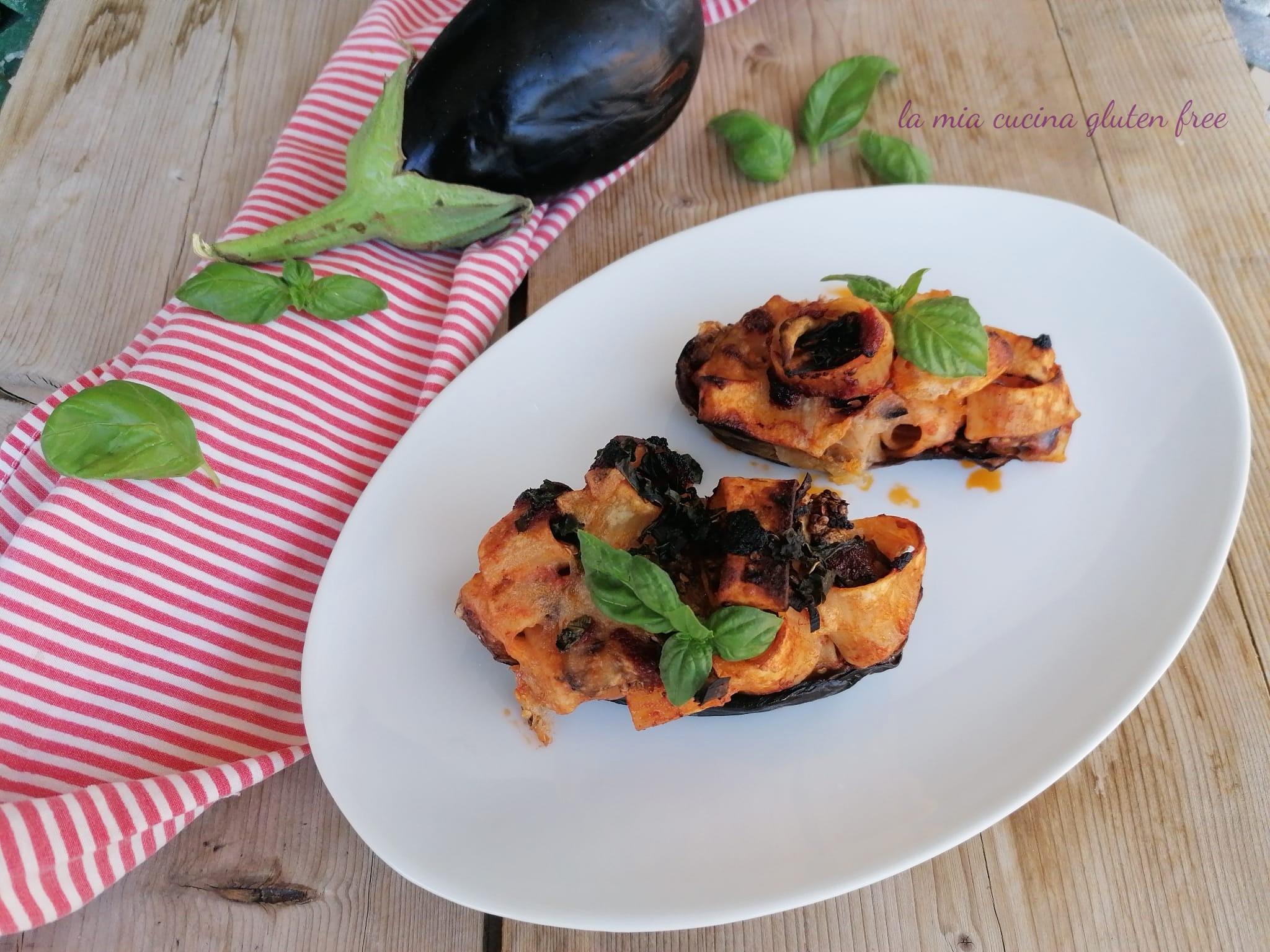 Melanzane ripiene con pasta alla norma
