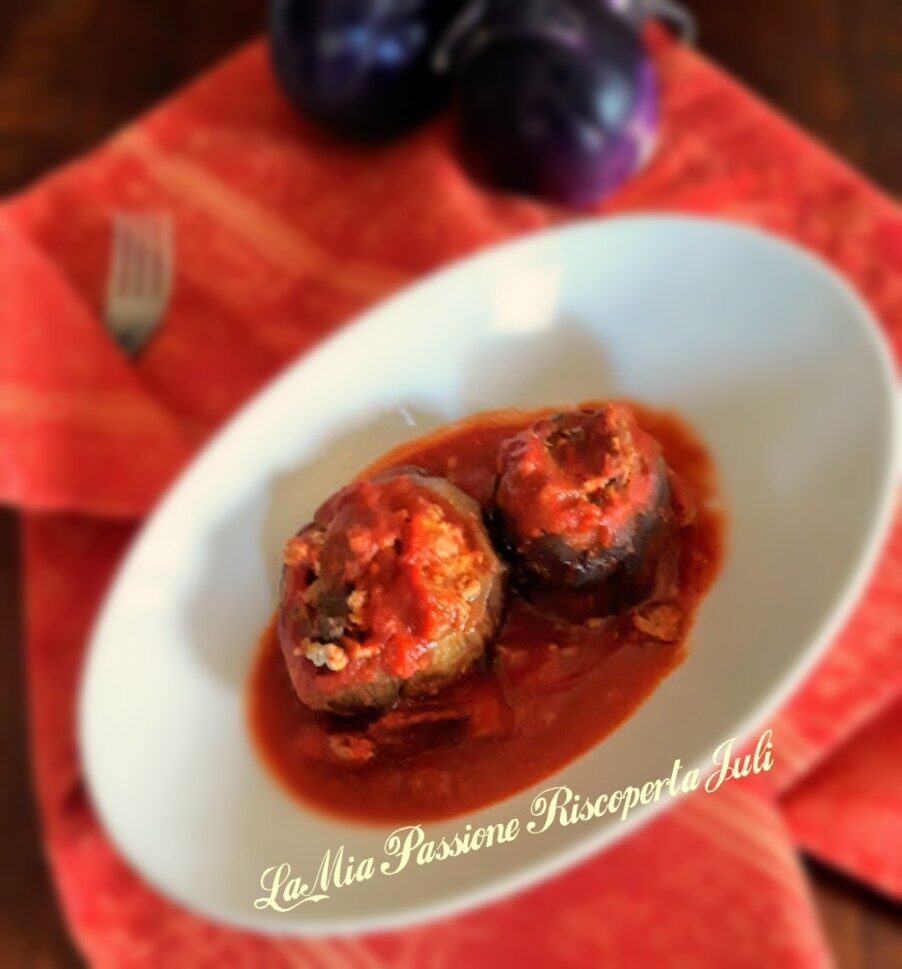 Melanzane ripiene di ragù