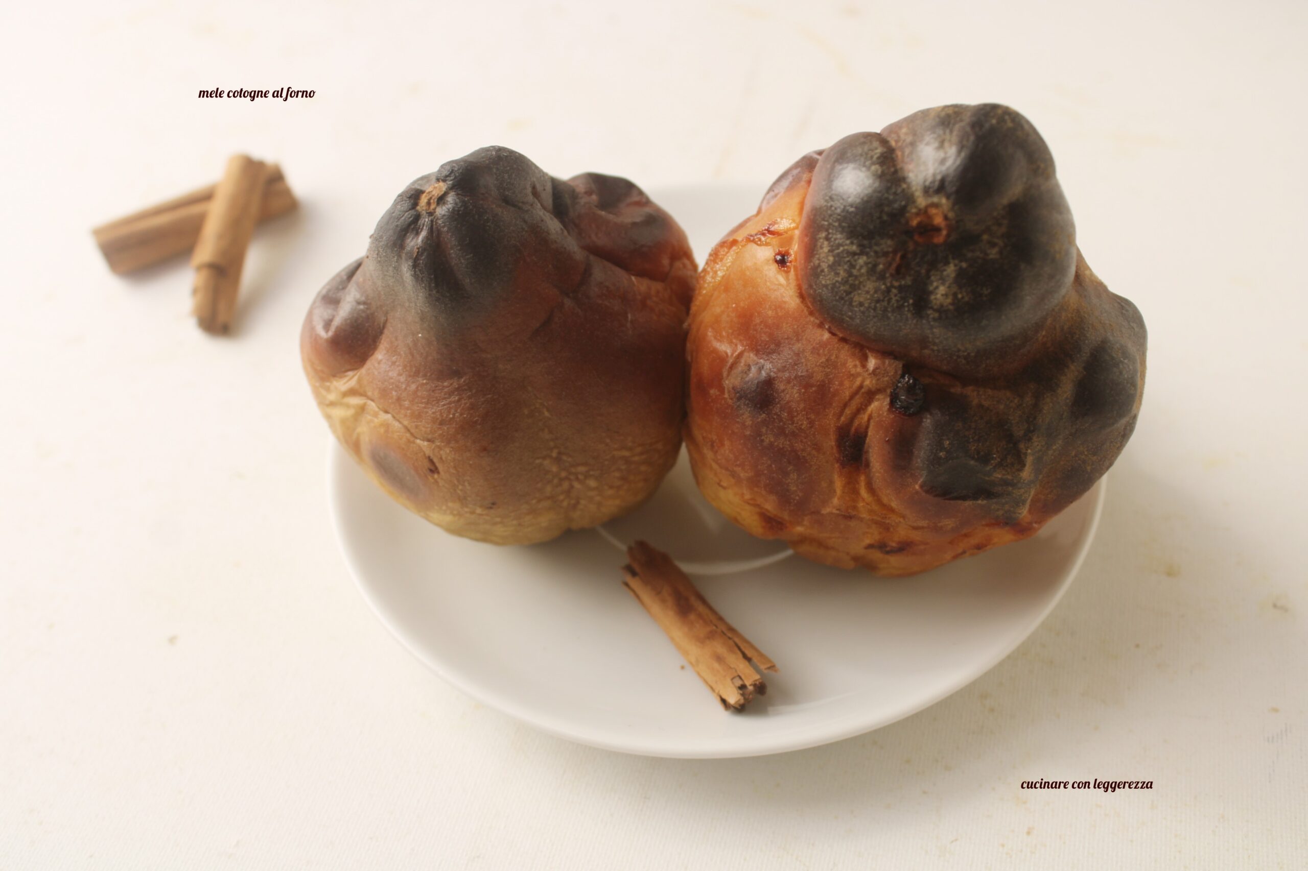 Mele cotogne al forno
