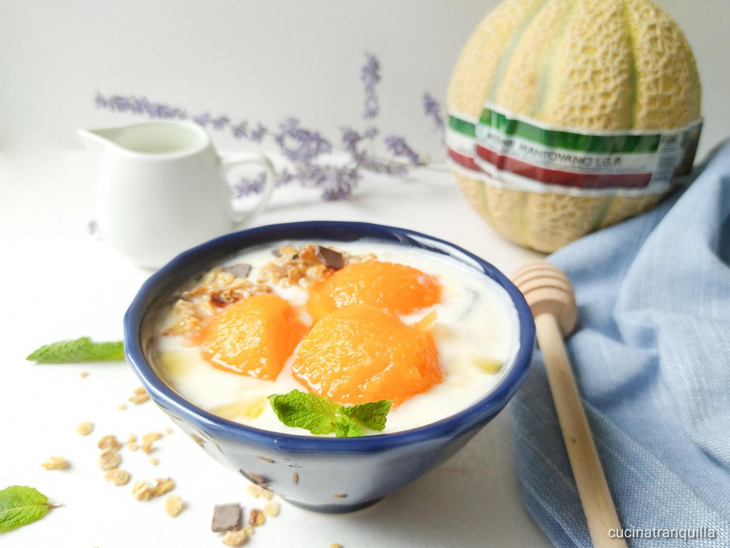Melone con crema allo yogurt
