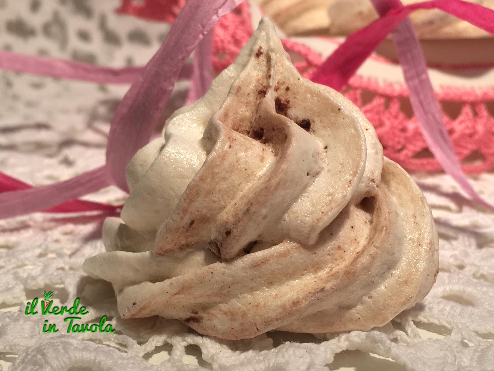 Meringhe al cioccolato