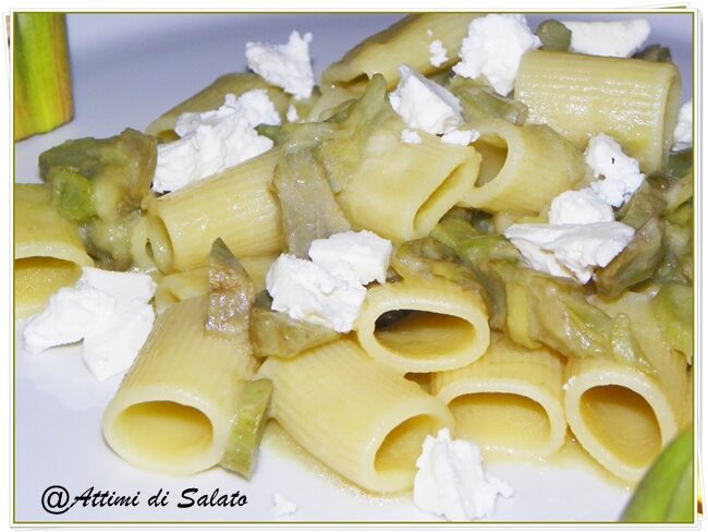 Mezze maniche carciofi e ricotta al forno