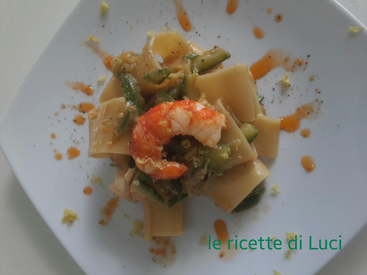 Mezze maniche gamberoni e limone