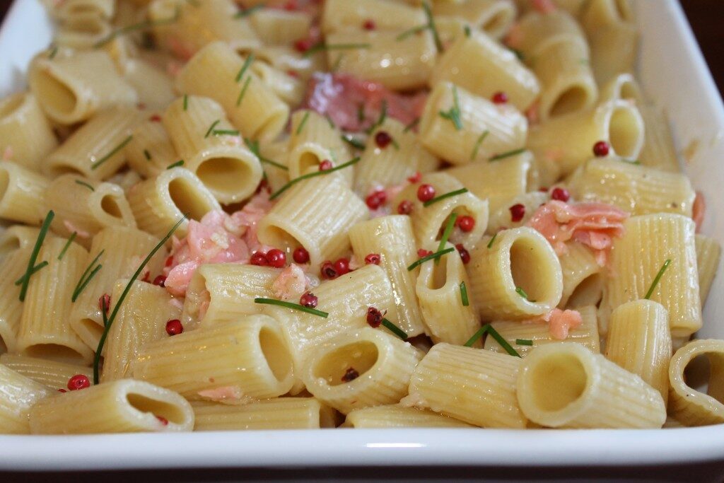 Mezze maniche salmone e cachaca