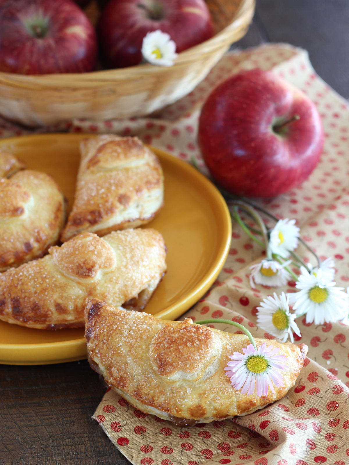Mezzelune al gusto strudel