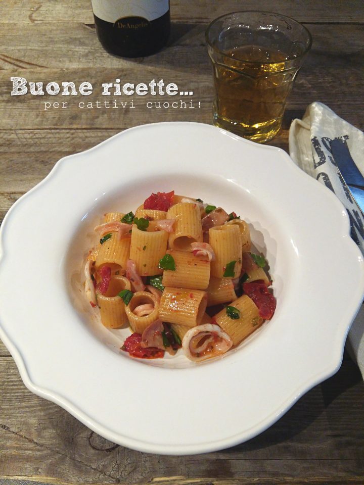 Mezzemaniche pomodorini e totani