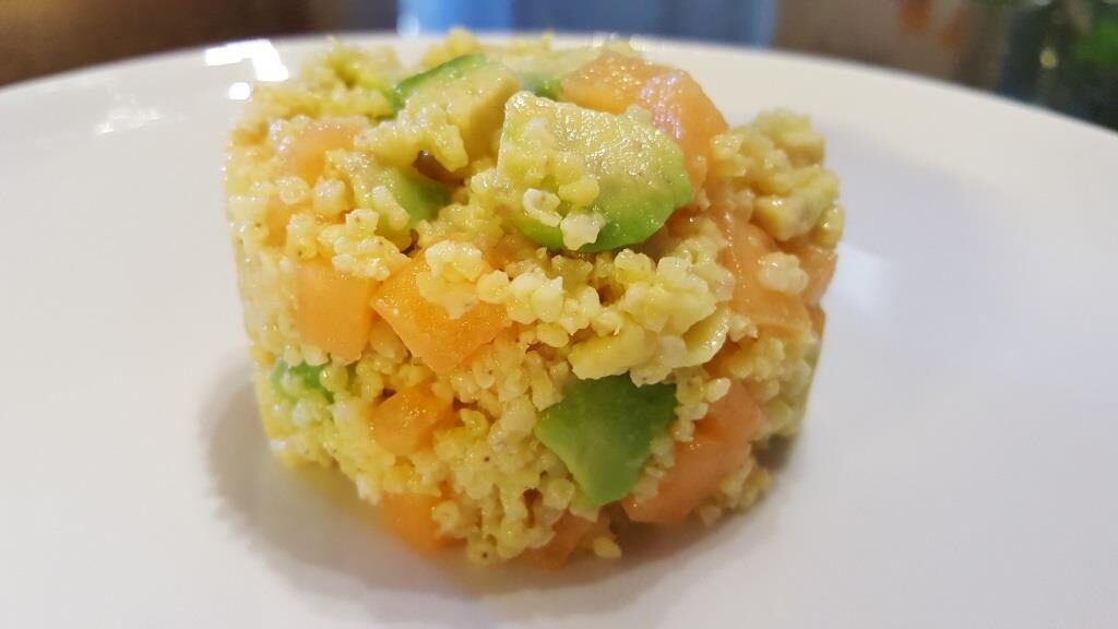 Miglio con melone e avocado