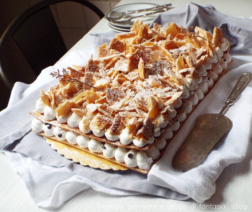 Mille foglie scomposta con crema al latte