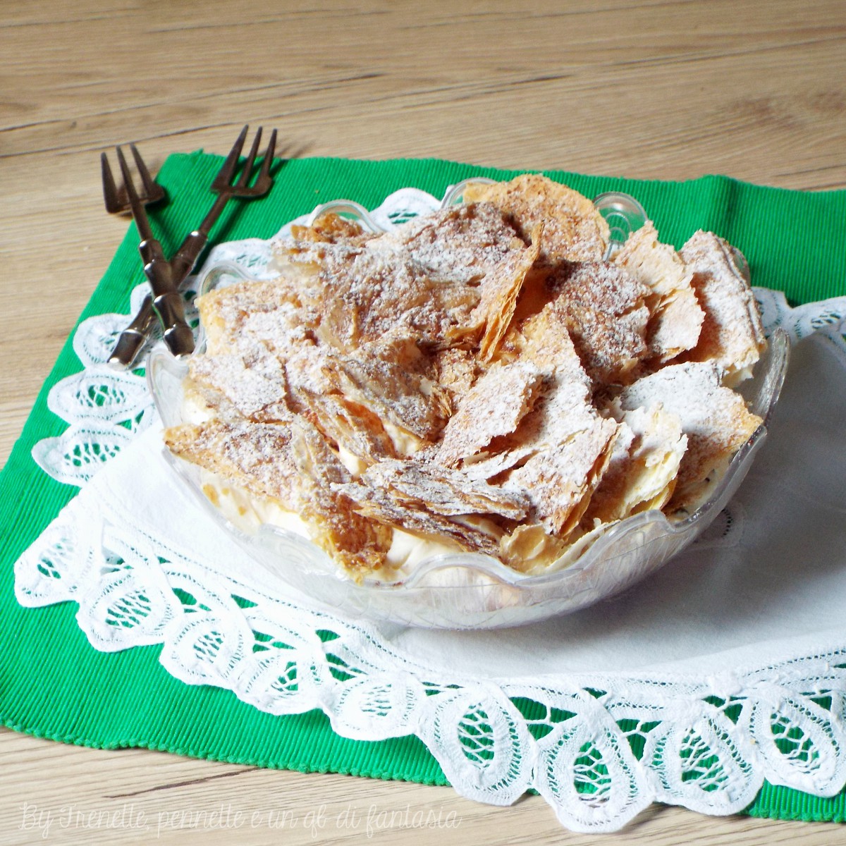 Mille foglie scomposta con crema al mascarpone
