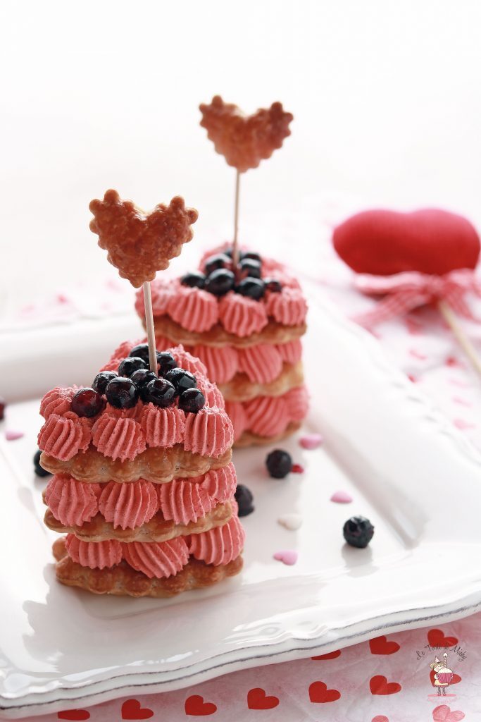 Millefoglie ai mirtilli e fragole per san valentino