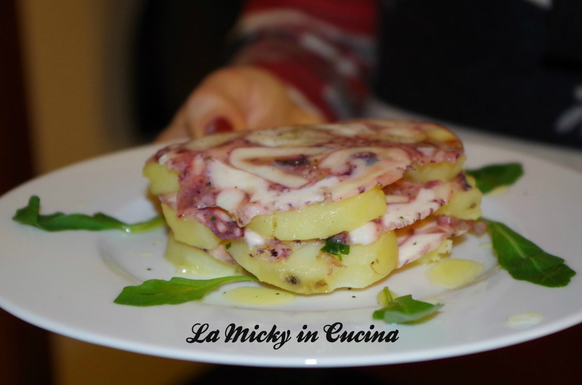 Millefoglie di carpaccio di polipo e patate