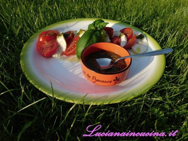 Millefoglie di mozzarella e pomodoro…voglia d’estate