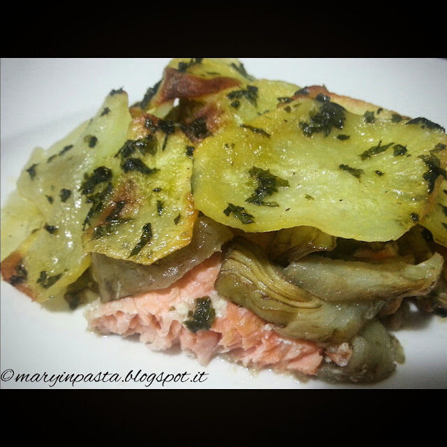 Millefoglie di salmone, carciofi e patate