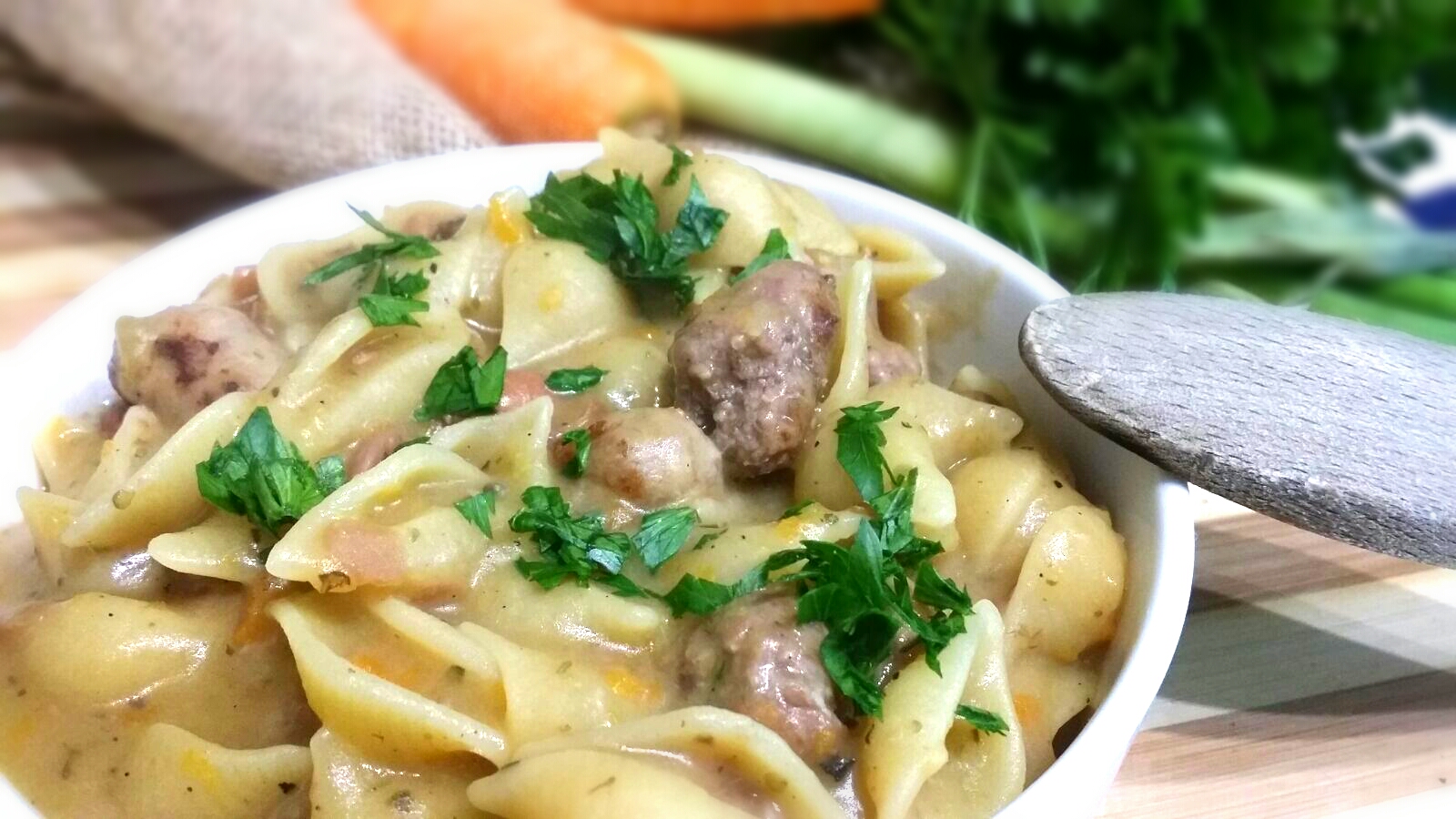 Minestra di fagioli e salsiccia