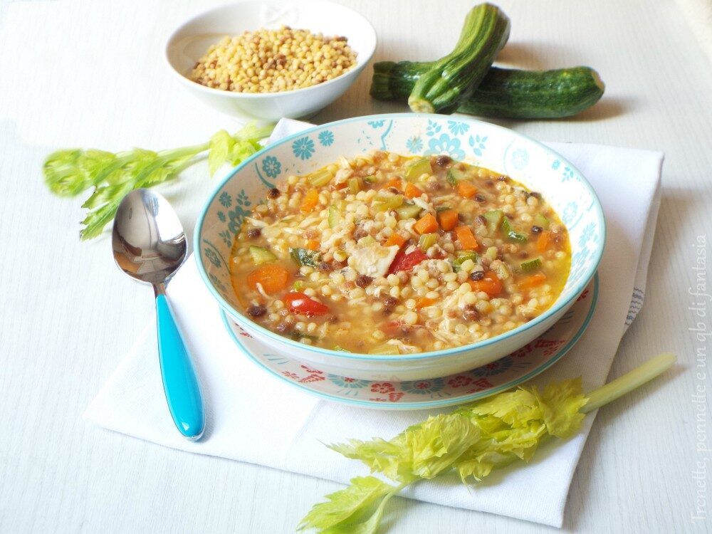 Minestra di fregola con le verdure e pesce