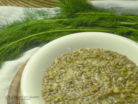 Minestra di lenticchie e finocchietto