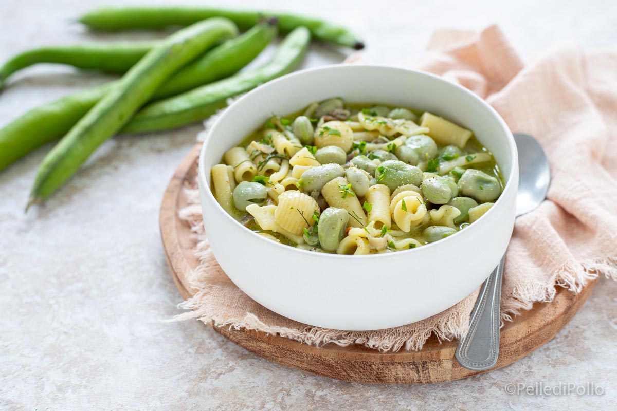 Minestra di pasta e fave