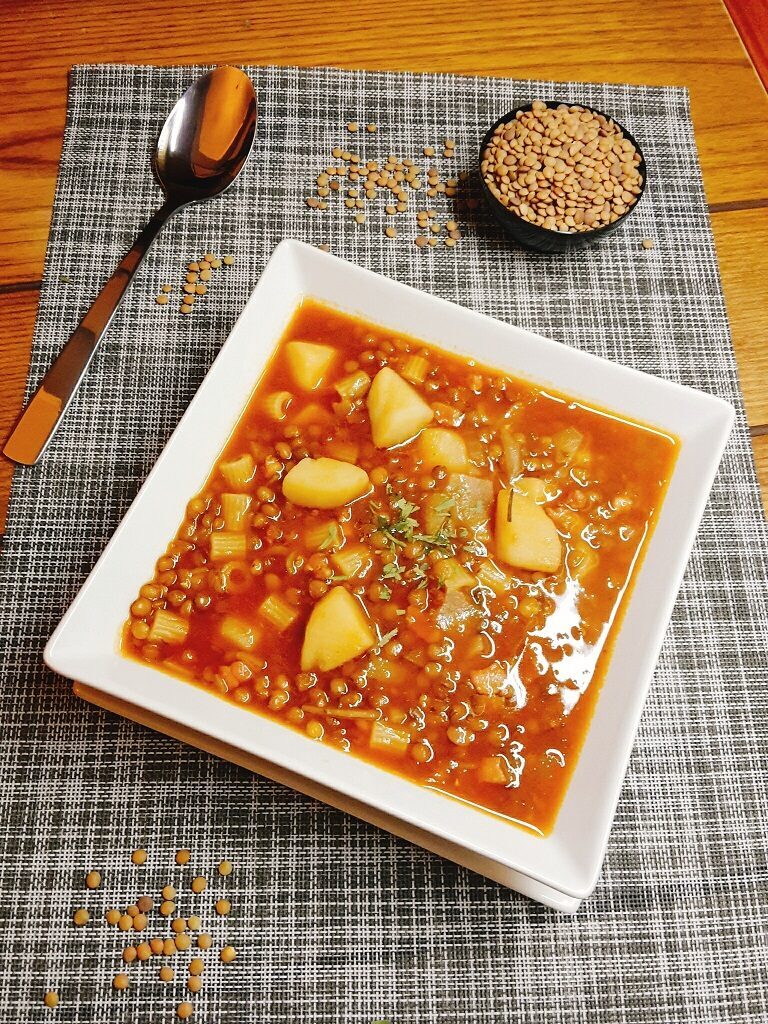 Minestra di patate e lenticchie