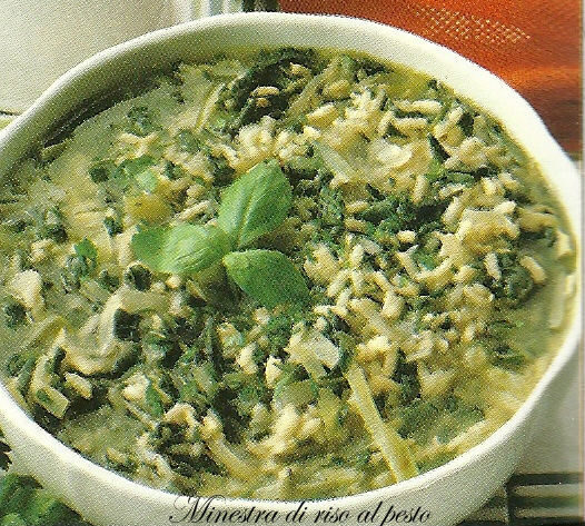 Minestra di riso al pesto