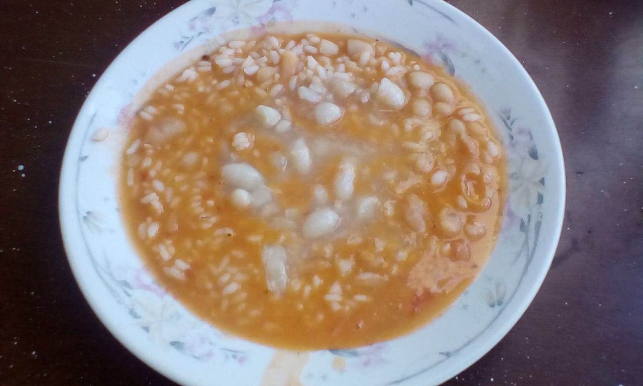Minestra di riso e fagioli