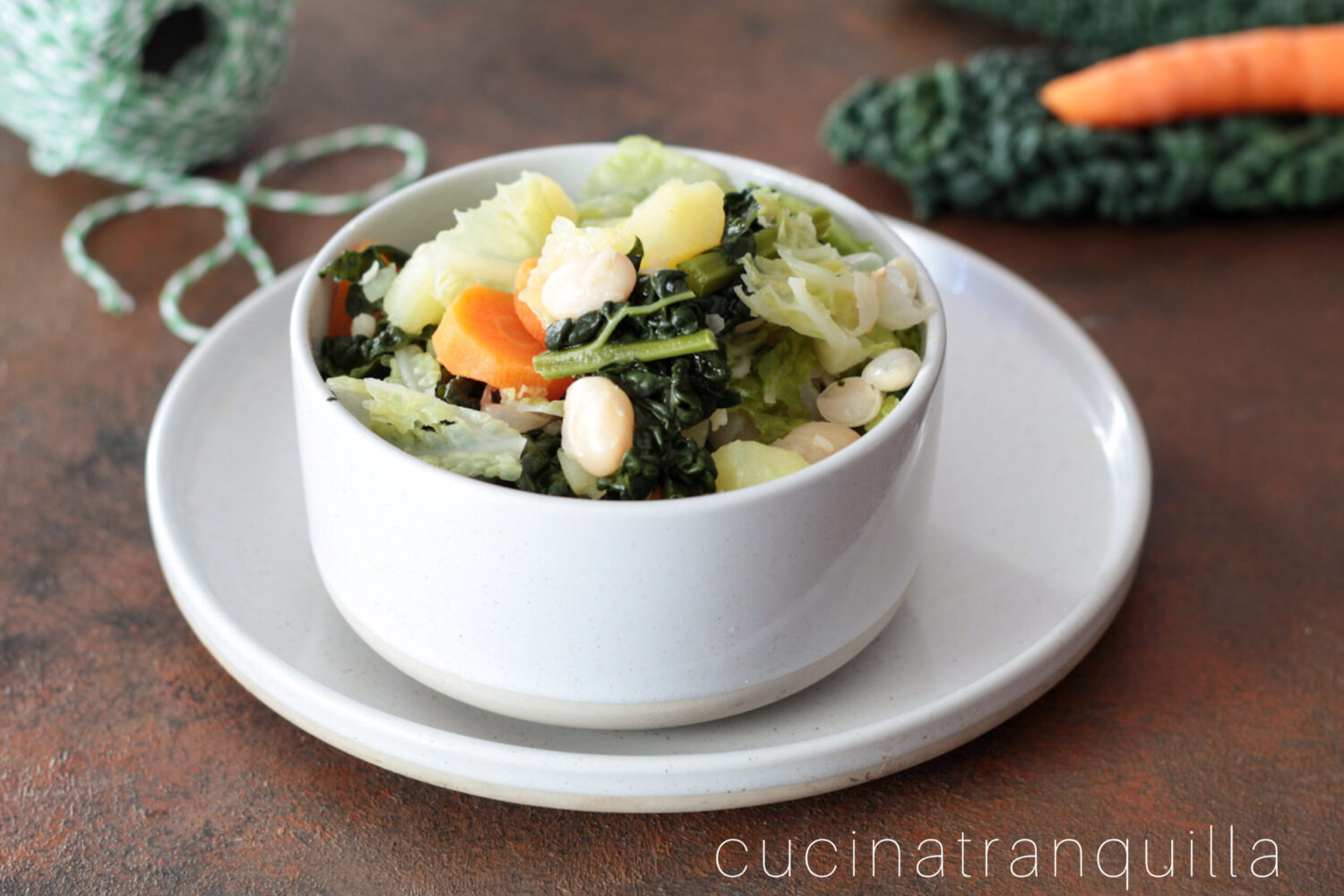 Minestrone di cavolo con verza