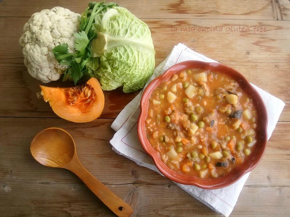 Minestrone ricco con verza