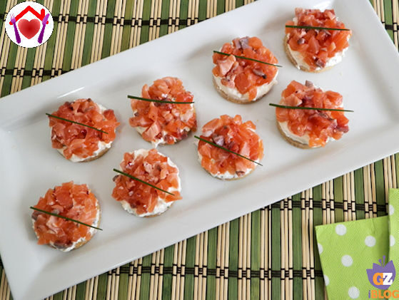 Mini cheesecake salata al salmone