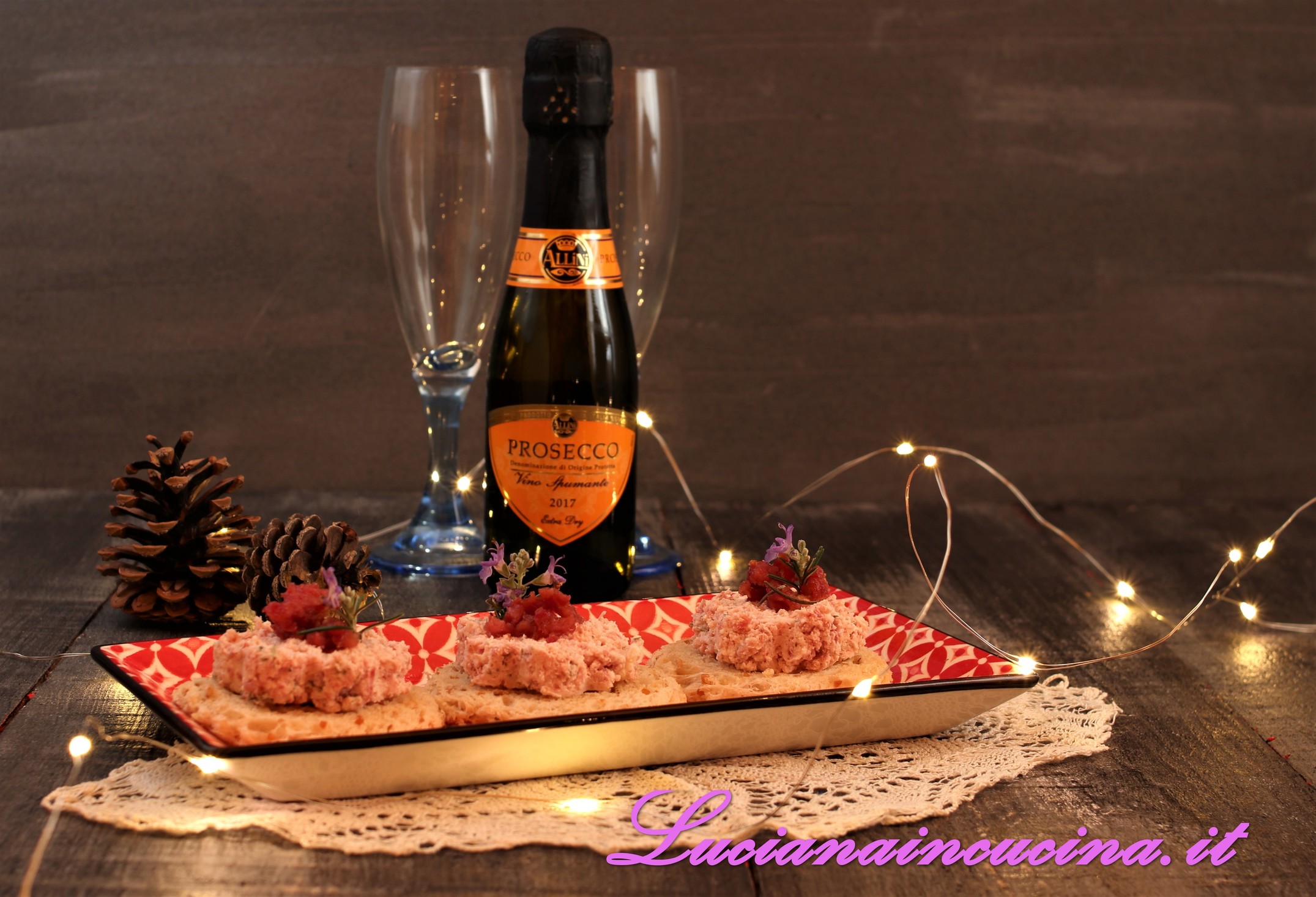 Mini cheesecake salate al cotechino