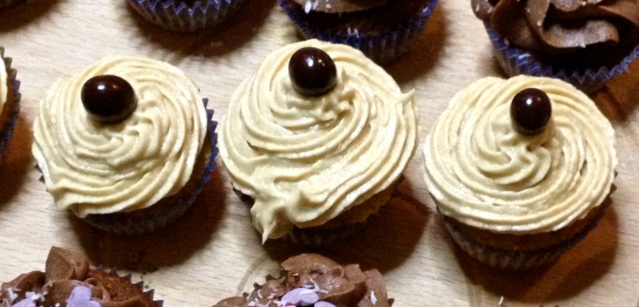 Mini cupcakes al caffè e noci